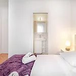 Διαμέρισμα Rooms&apartments Zelux