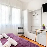 Διαμέρισμα Rooms&apartments Zelux *