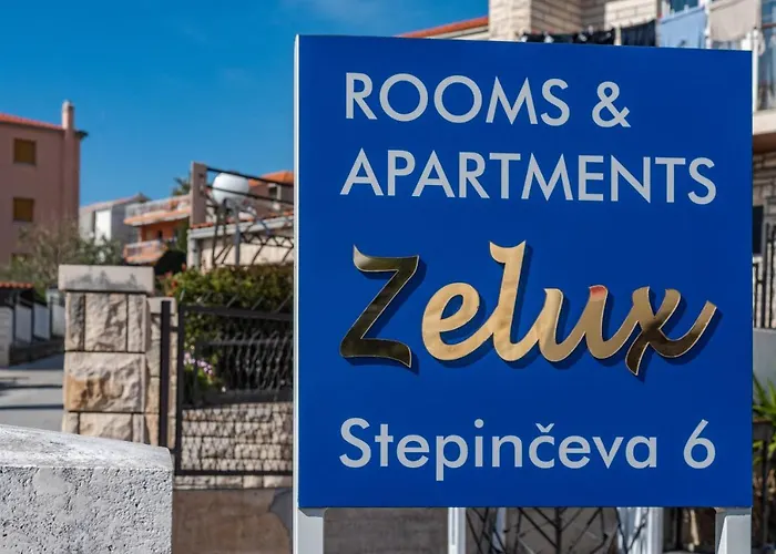 Rooms&apartments Zelux 아파트 *