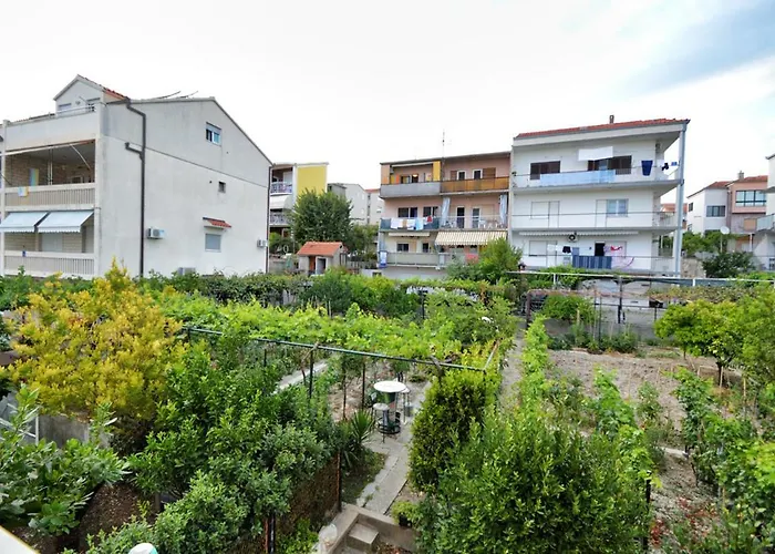 아파트 Rooms&apartments Zelux *